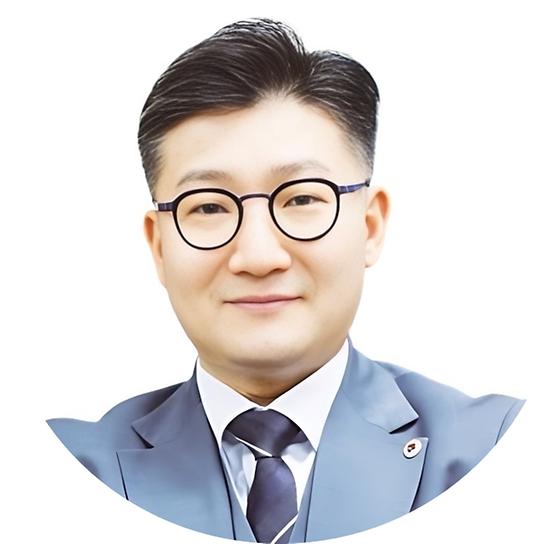 박진혁